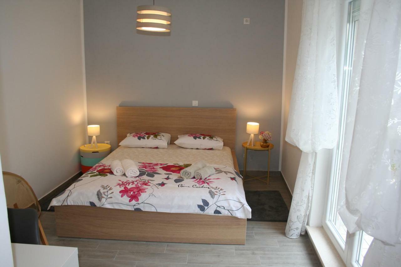 Room With Garden สปลิท ภายนอก รูปภาพ