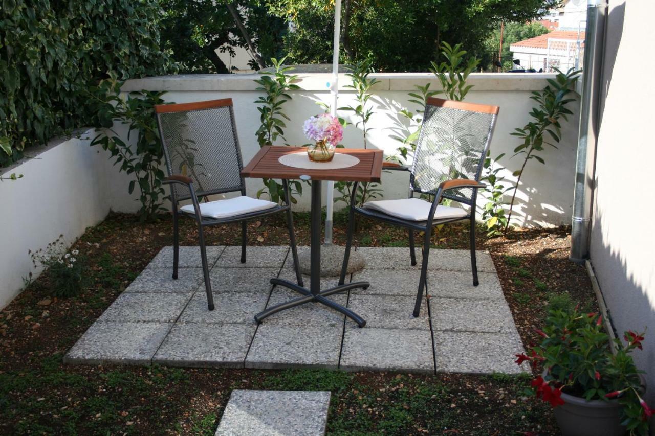 Room With Garden สปลิท ภายนอก รูปภาพ